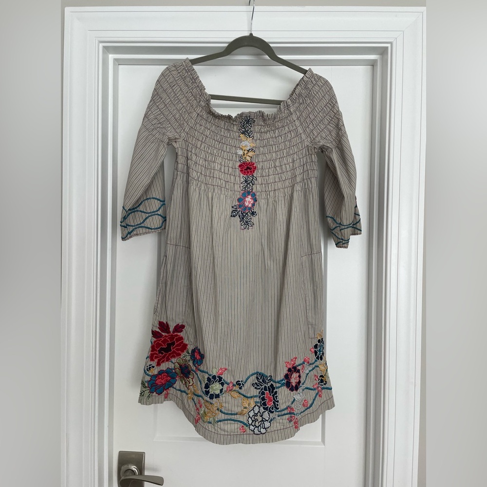 Johnny Was 3 J Workshop Embroidered Off the shoulder dress